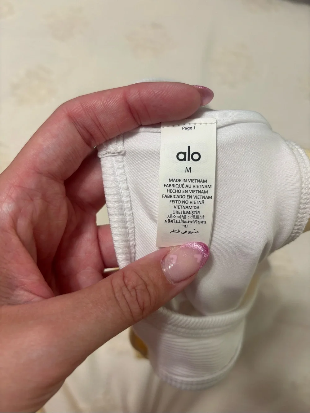 ALO Yoga Airbrush Better Together set-candlelight yellow